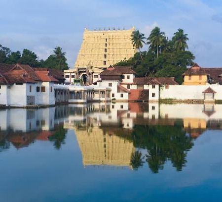 Ananthasayanam Homestay Near Sri Padmanabha Swamy Temple Thiruvananthapuram Buitenkant foto