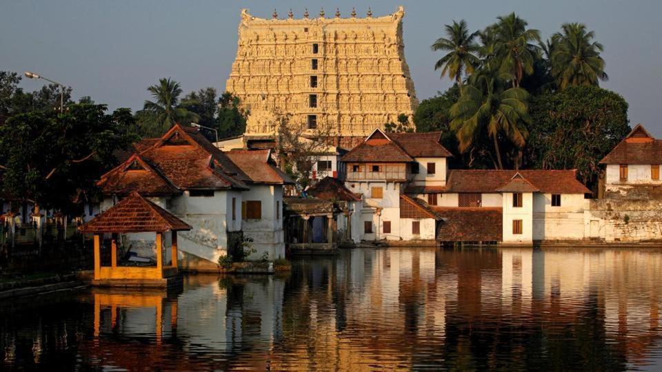 Ananthasayanam Homestay Near Sri Padmanabha Swamy Temple Thiruvananthapuram Buitenkant foto